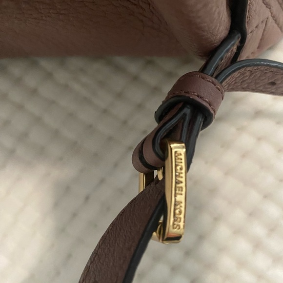 Michael Kors leather backpack - Picture 8 of 8